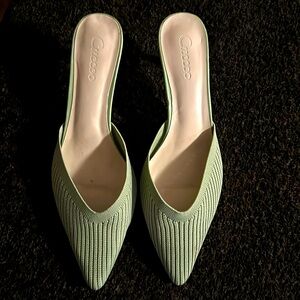 Cuccoo Pointed toe